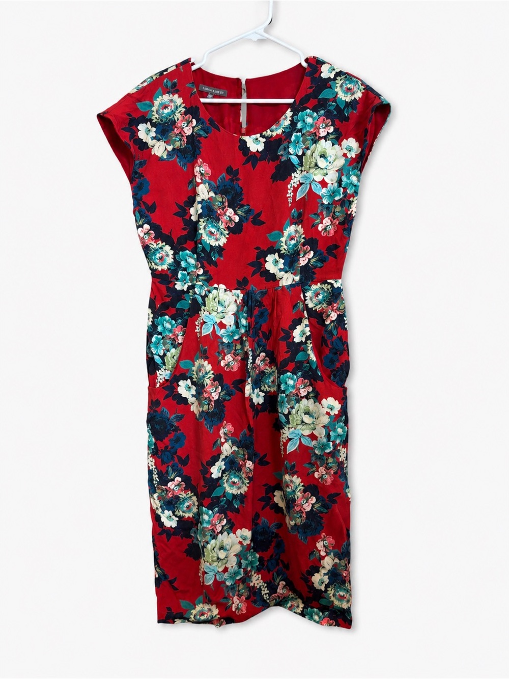 Laura Ashley Red Floral Midi Dress Size 6 Viscose Lined Fit & Flare Cottagecore